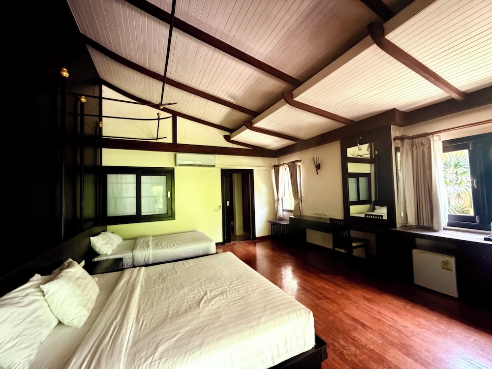 Aonang Phu Petra Resort 28/75