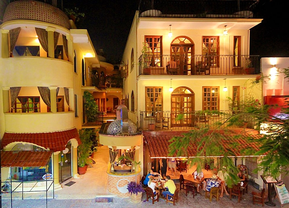 Hotel Cielo, Playa del Carmen 8/69