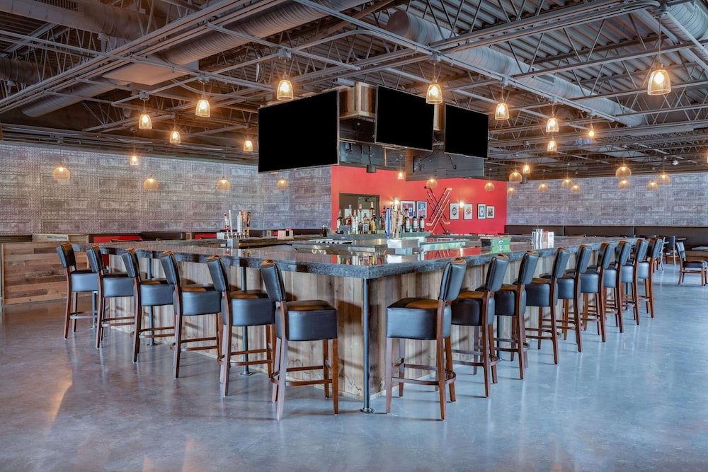 Ramada by Wyndham Hartford North / Bradley Airport 23/48