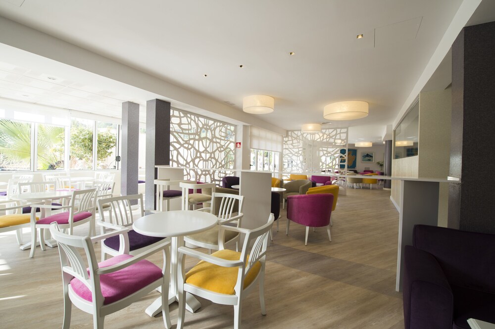 Venecia Hotel 57/64