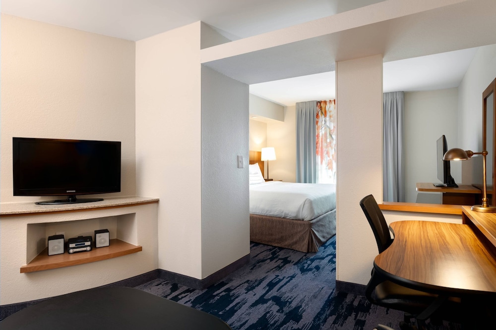 Fairfield Inn & Suites Savannah Airport 26/49