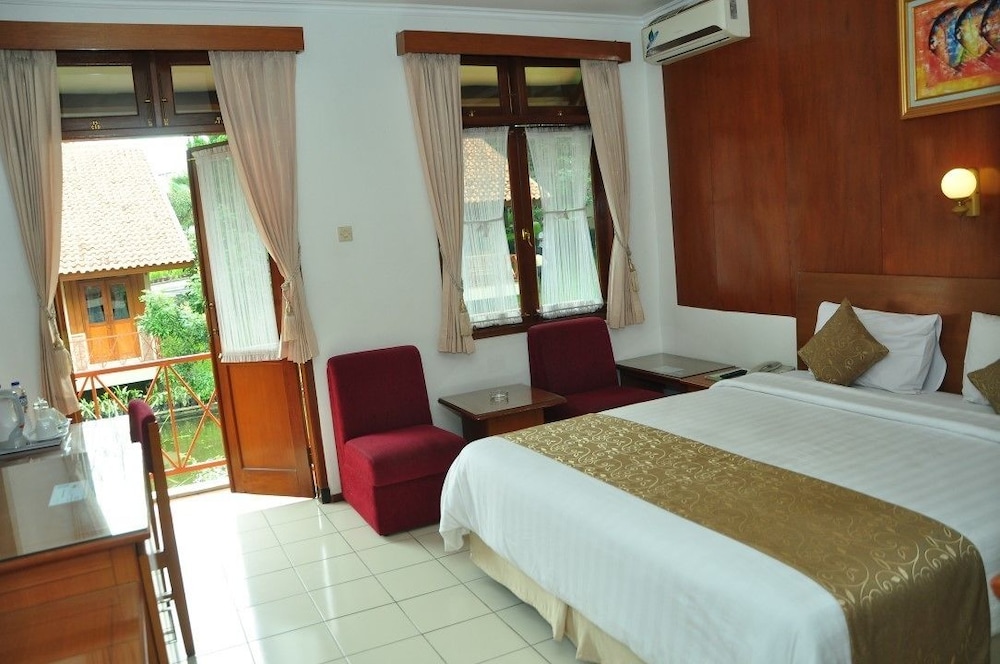Ahadiat Hotel And Bungalow 14/50