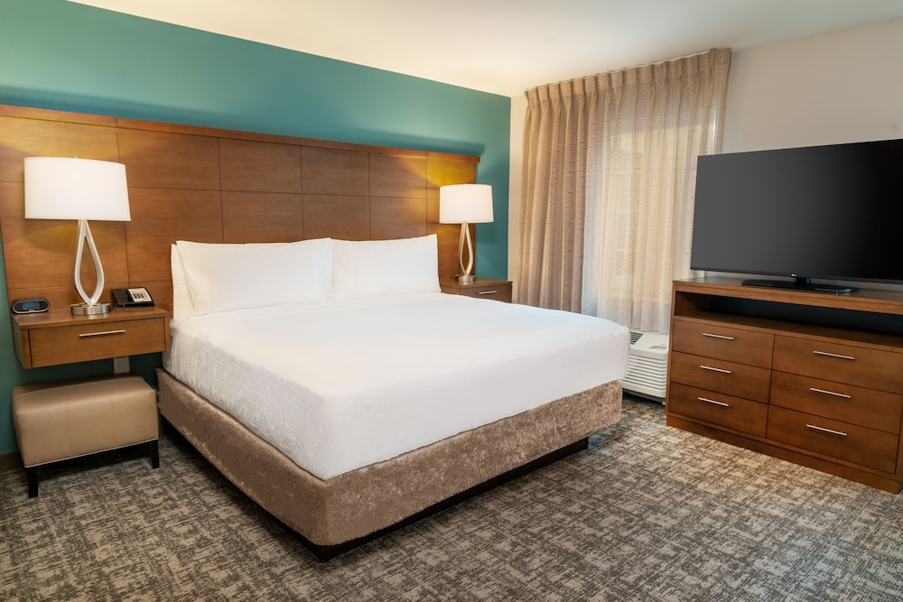 Staybridge Suites Newark - Fremont 16/54