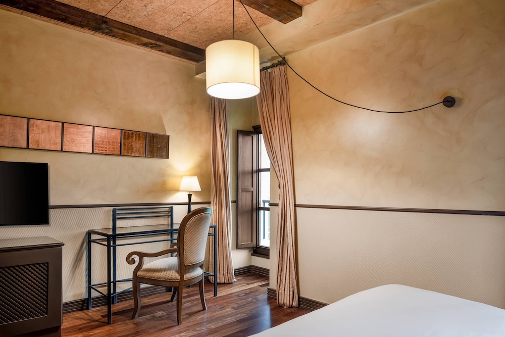 Hotel Palacio Del Carmen Autograph Collection 23/74