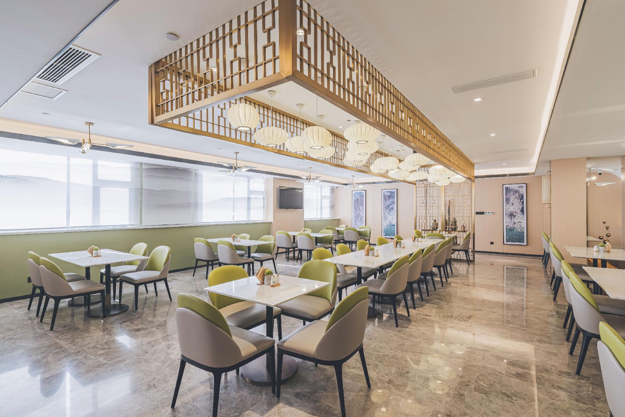 Atour Hotel (Suqian Municipal Government) 28/38