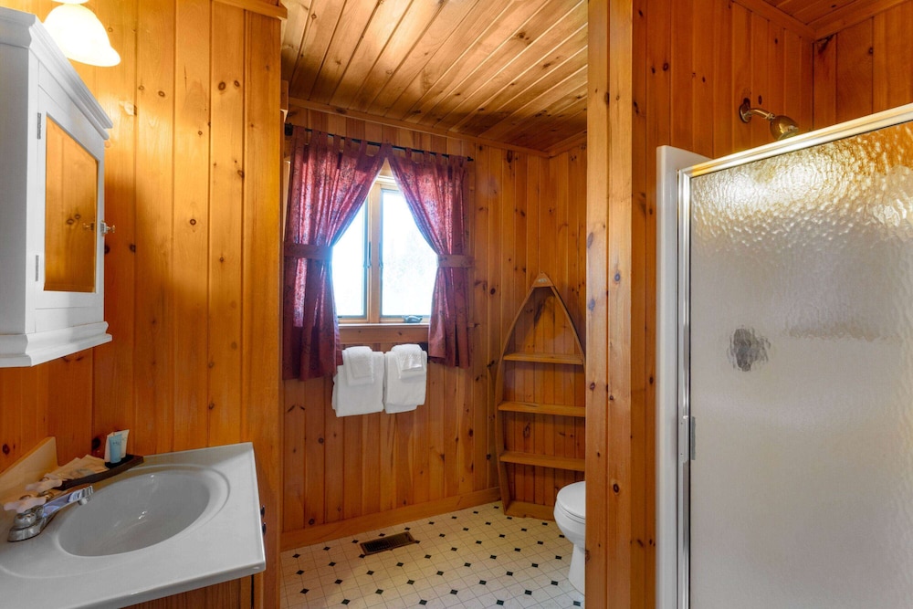 Rangeley Lake Resort 17/69