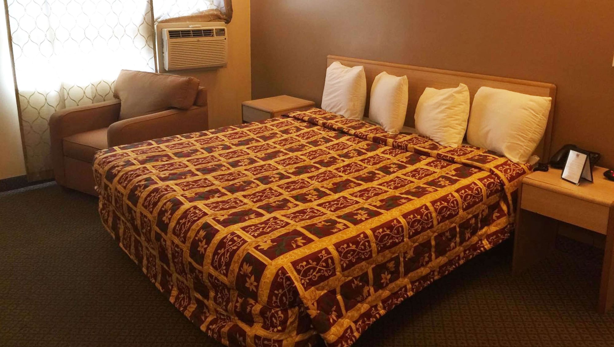 غرفة بسرير كوين، M Star Hotel Mansfield 4/8