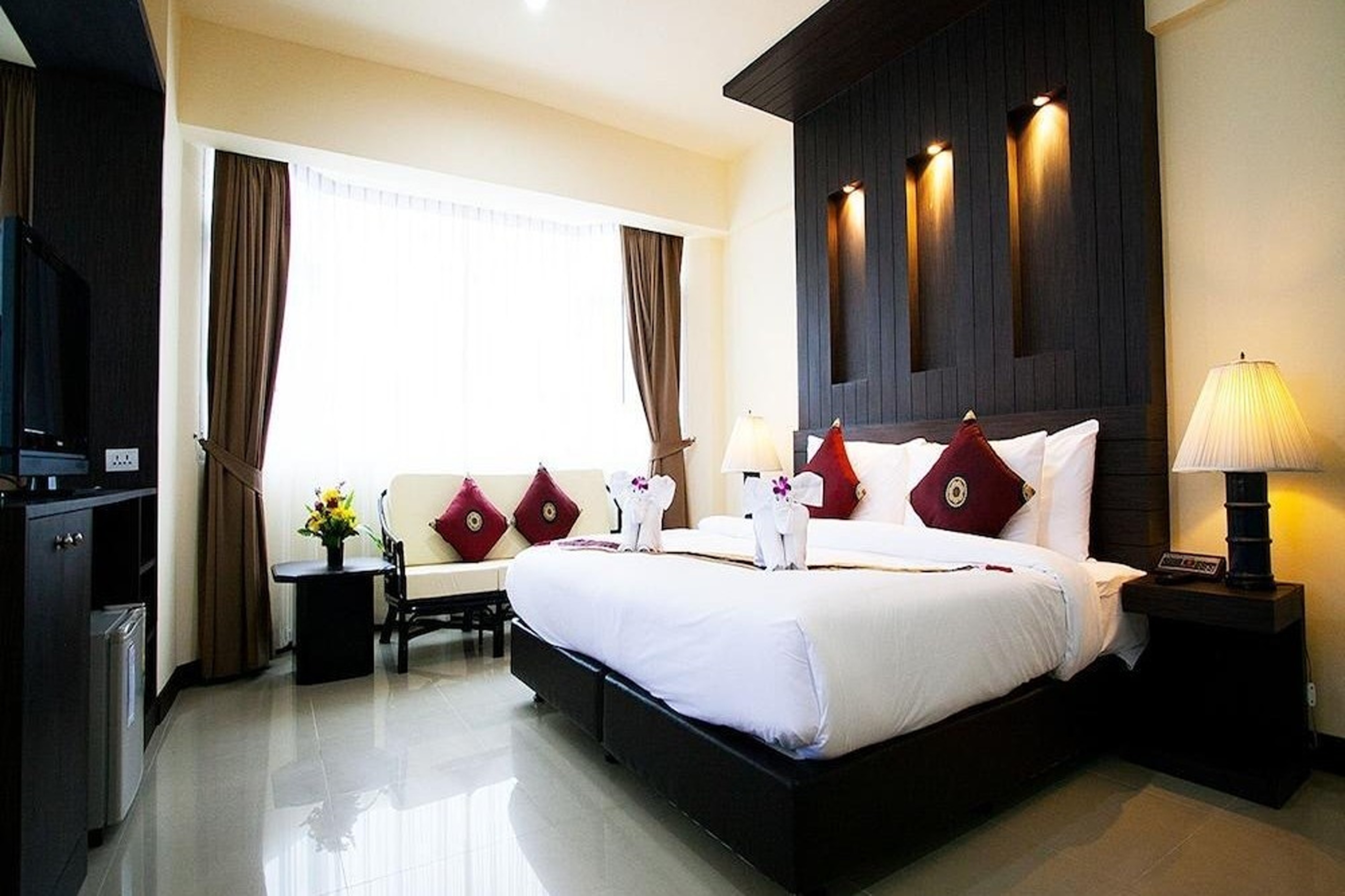 Sun City Pattaya Hotel 15/40