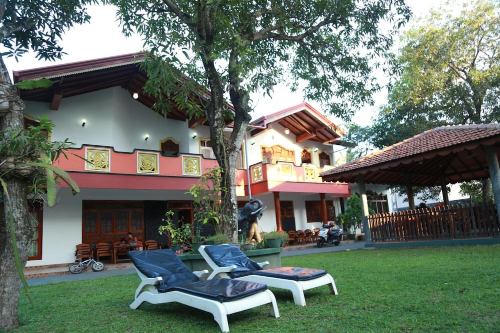 Sumal Villa 56/62