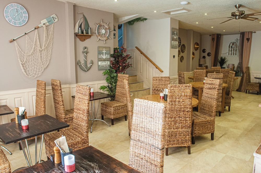 The Belgrave Hotel Tenby 42/62