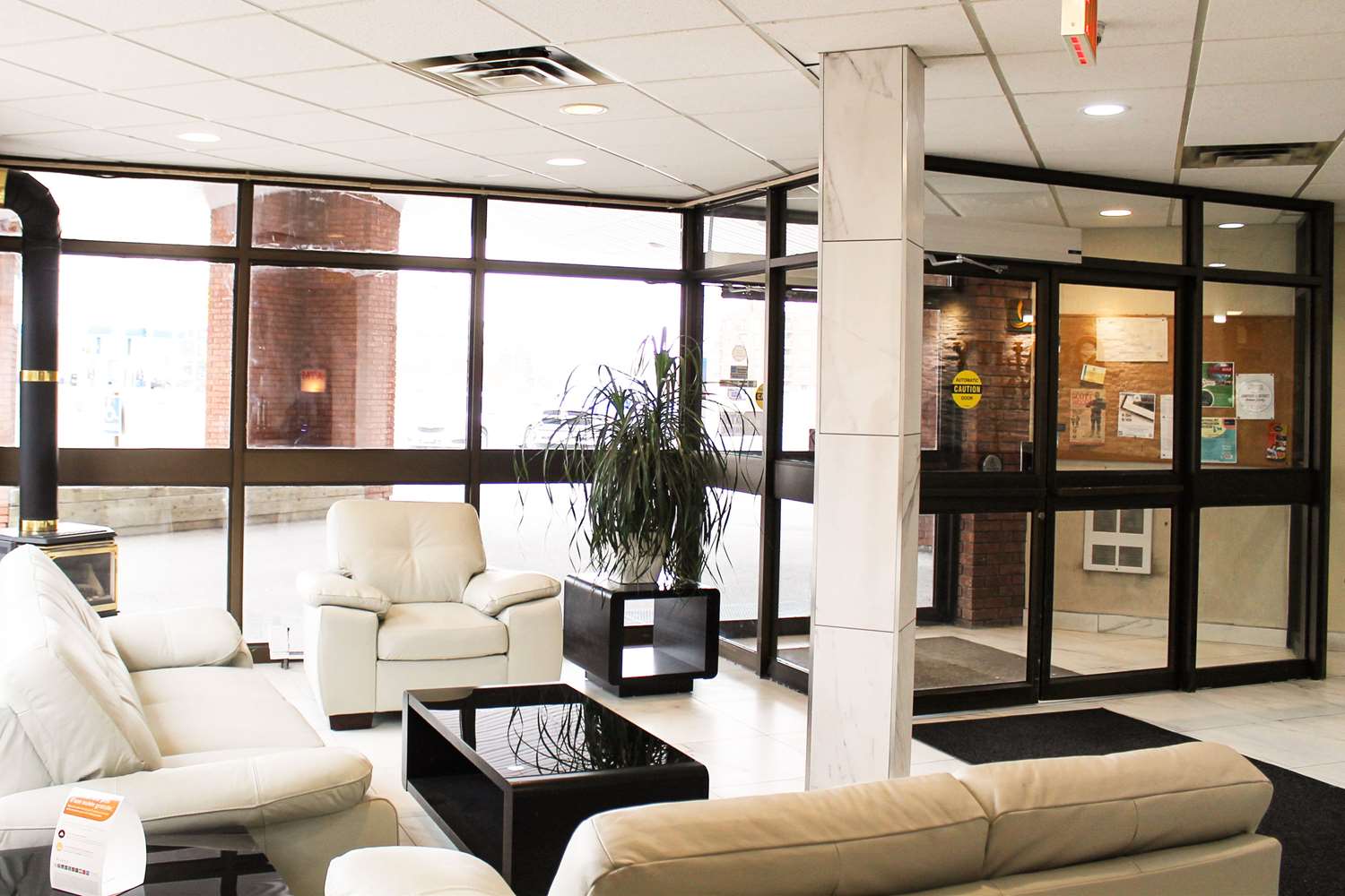 Ramada by Wyndham Arnprior 17/27