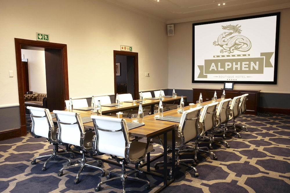 The Alphen Boutique Hotel 26/35