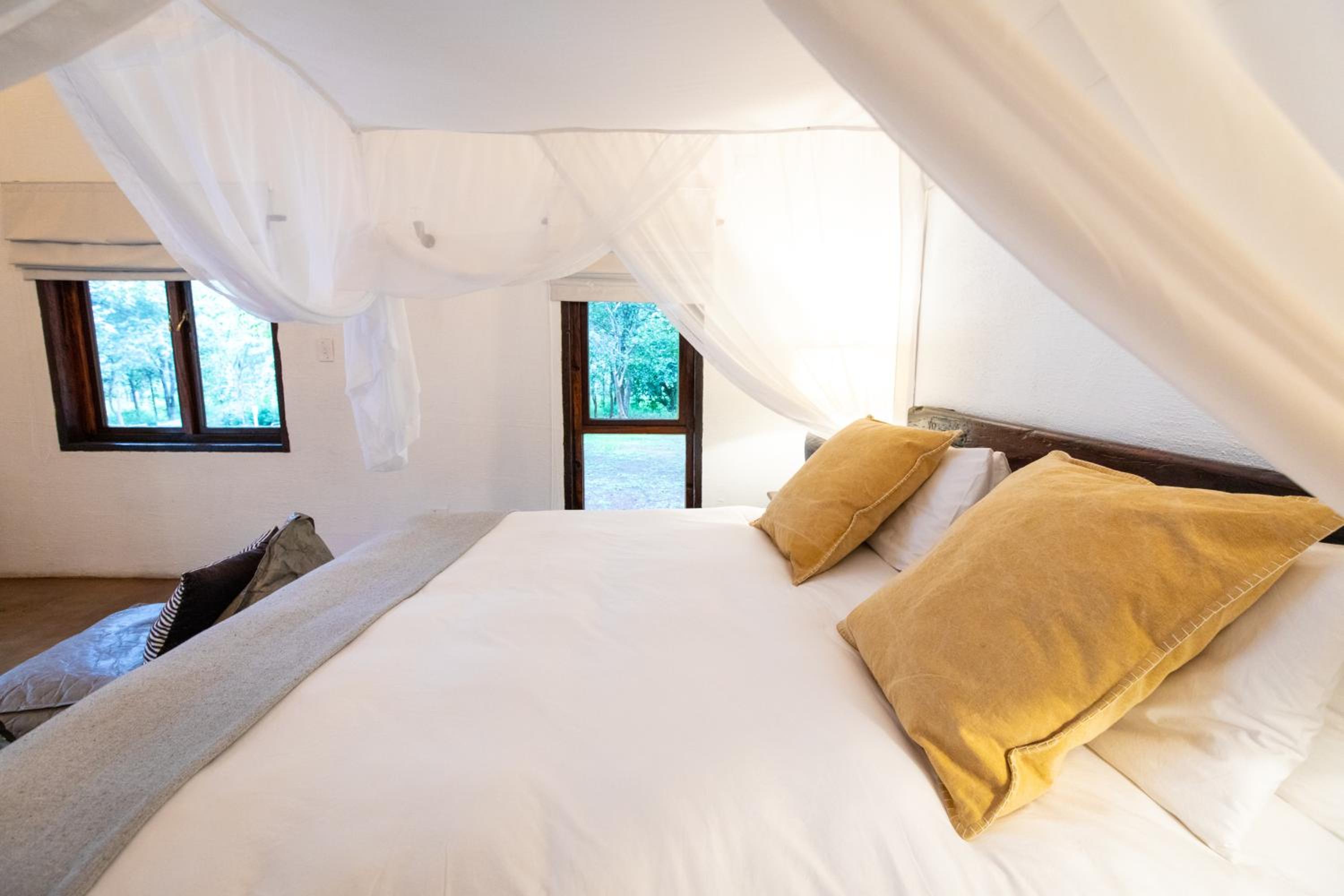 Kingly Bush Villa 9/36