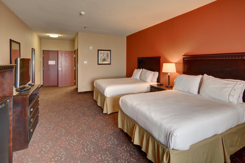 Holiday Inn Express Hotel And Suites Altus 14/69