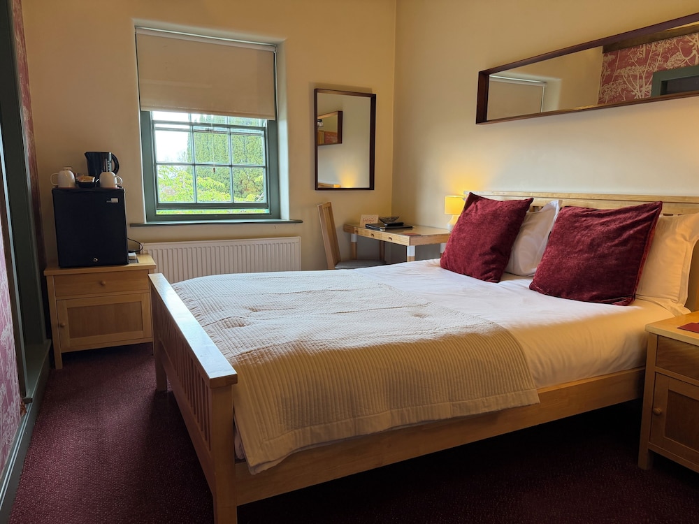 Classic, King Bed