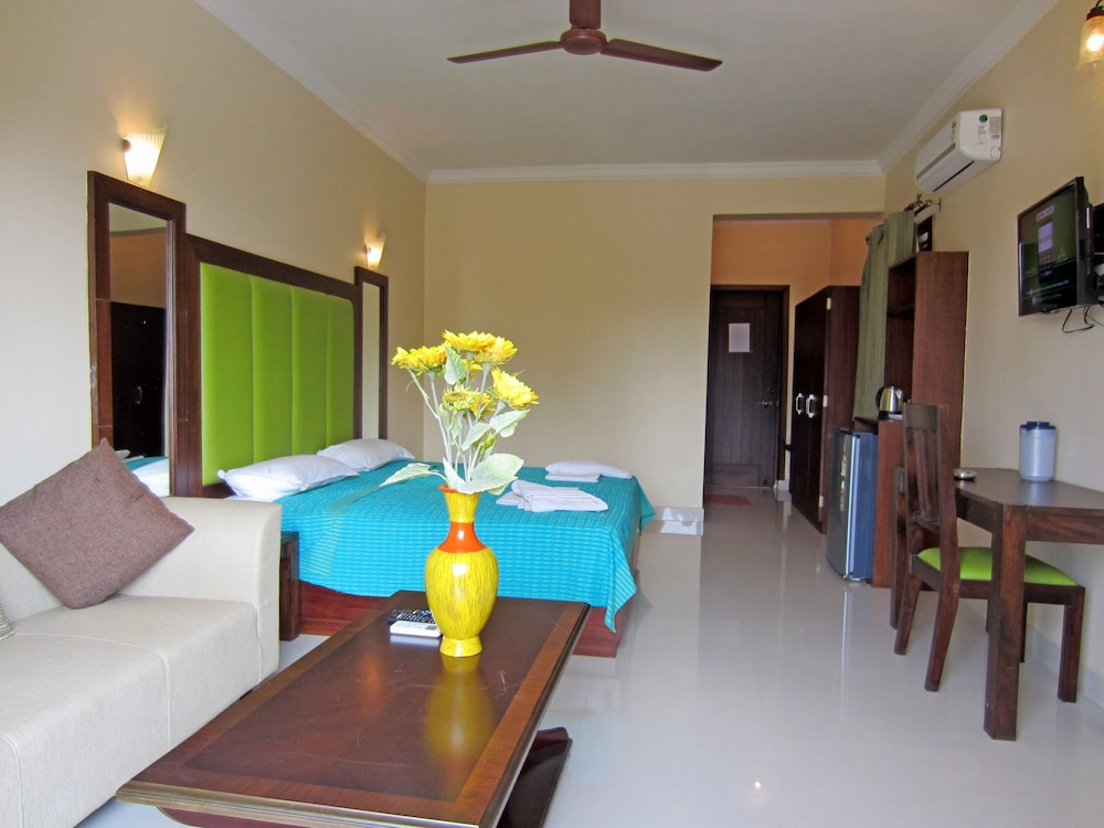RIVERSIDE REGENCY RESORT 16/37