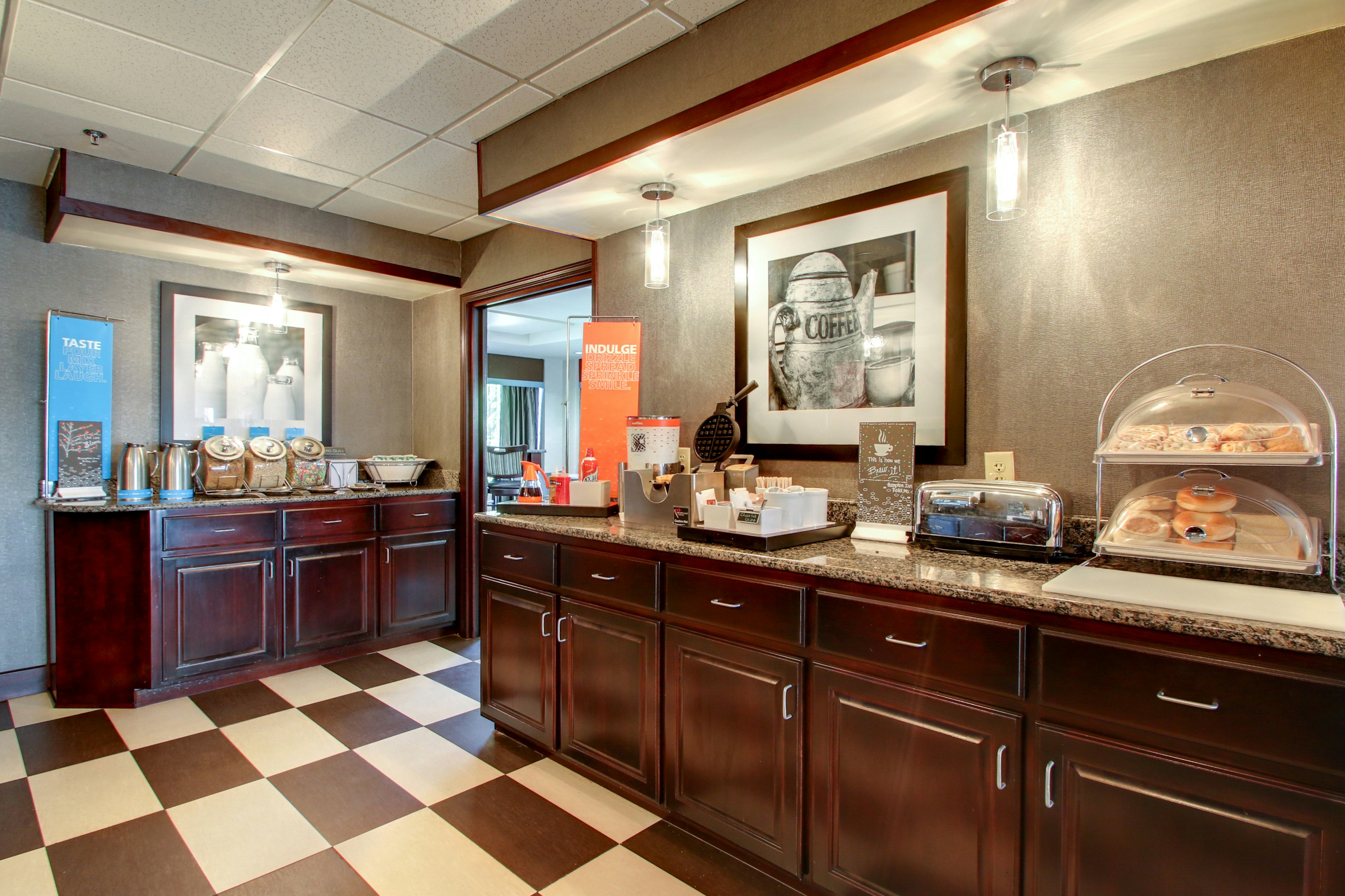Hampton Inn Rolla 23/56