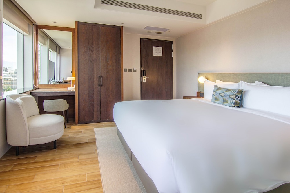 Kilin Hotel JiaoXi 57/95