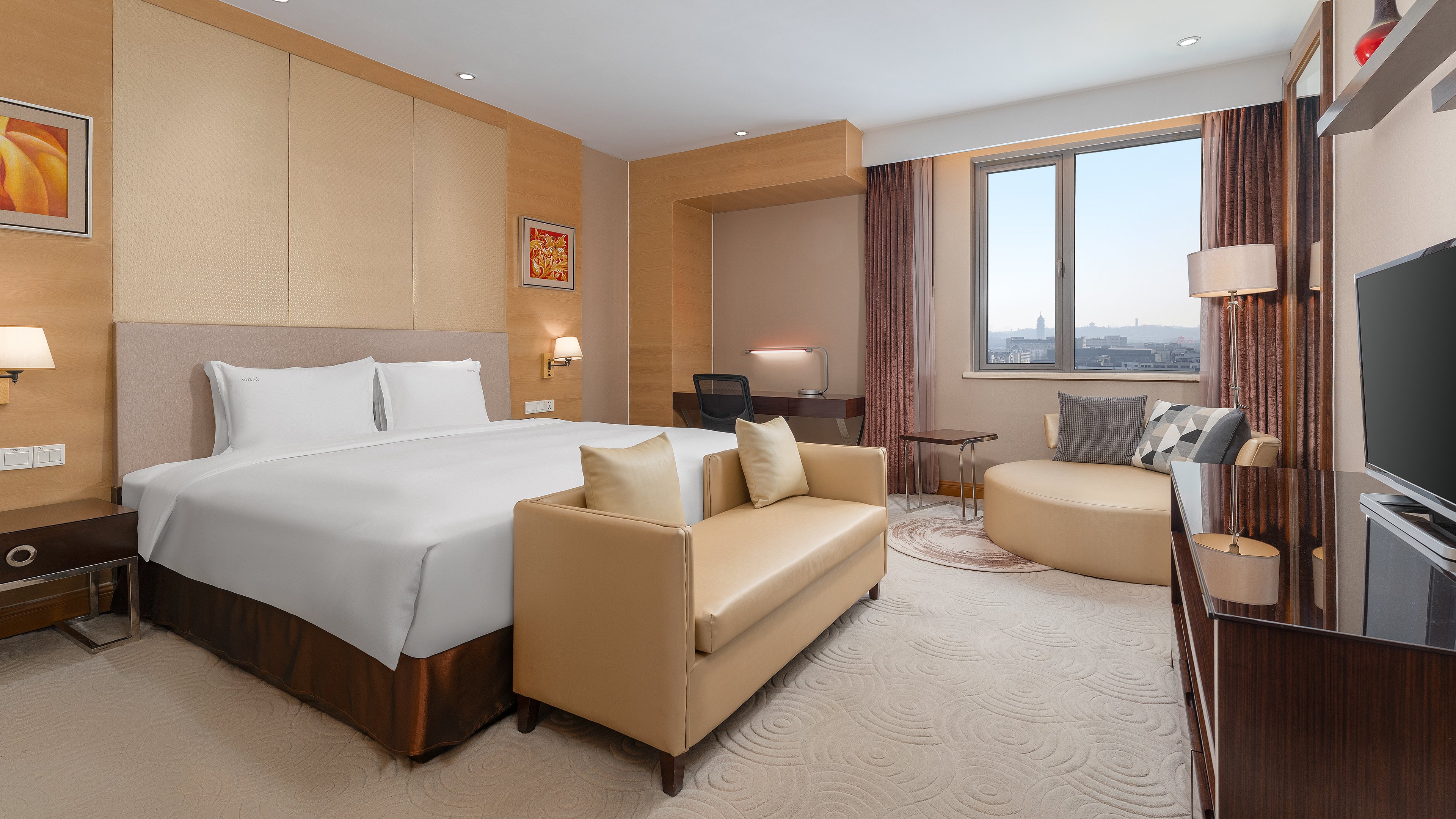 Holiday Inn Aqua City 26/76