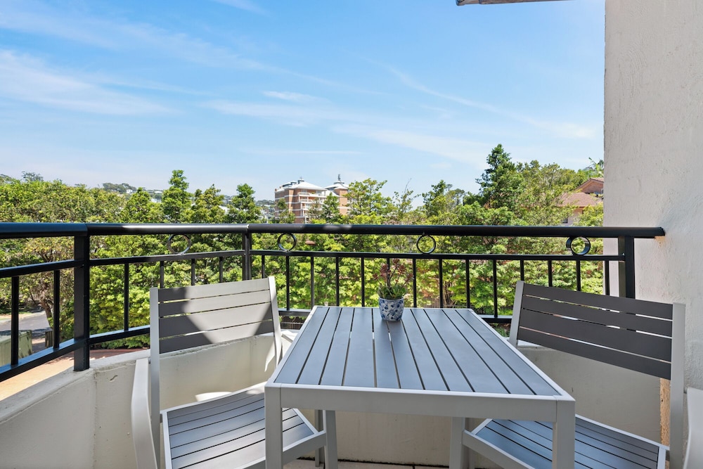 Terrigal Sails Serviced Apartments 50/63