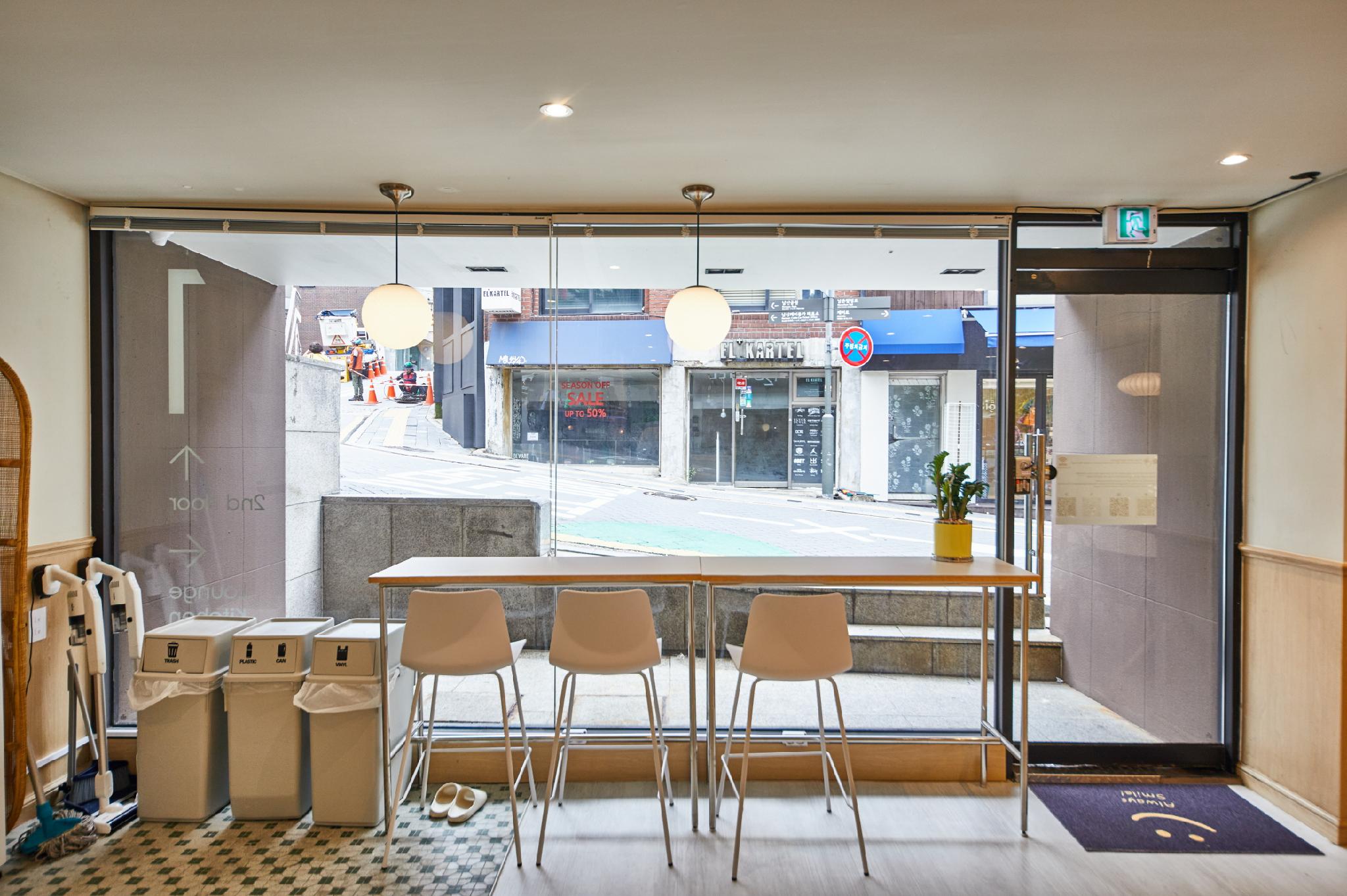 123 Hostel 46/53