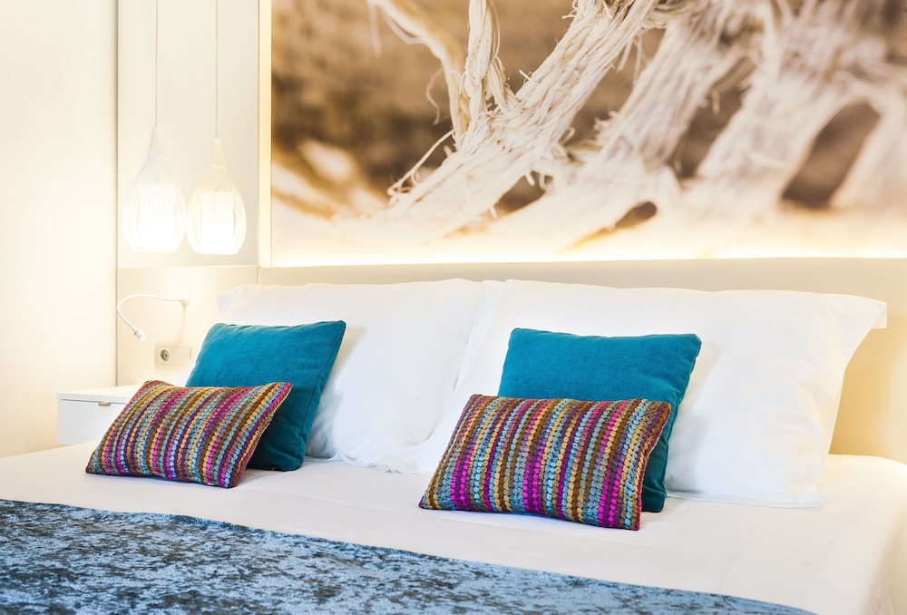 INSOTEL TARIDA BEACH SENSATORI RESORT 10/50