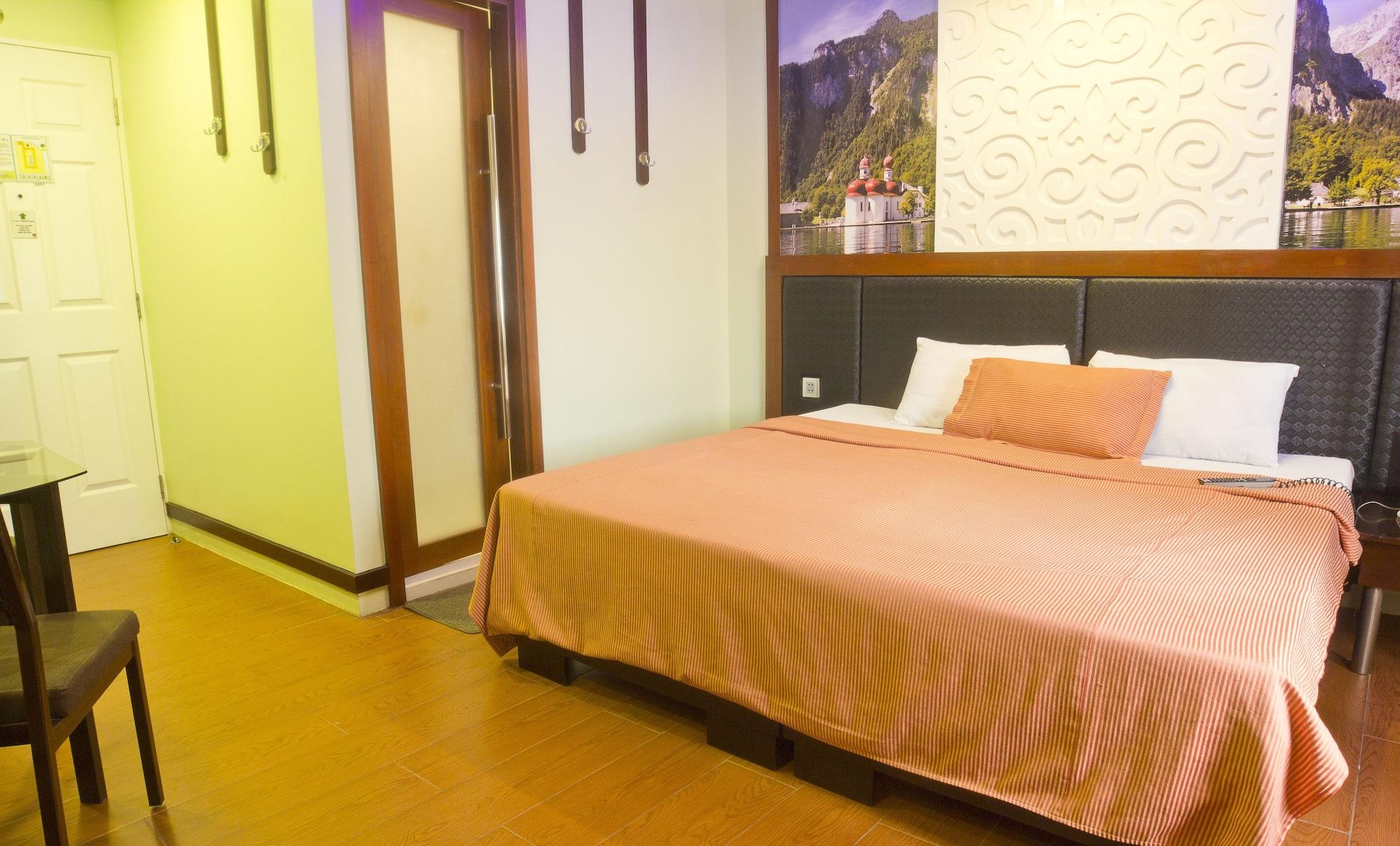 Euro Suite 1