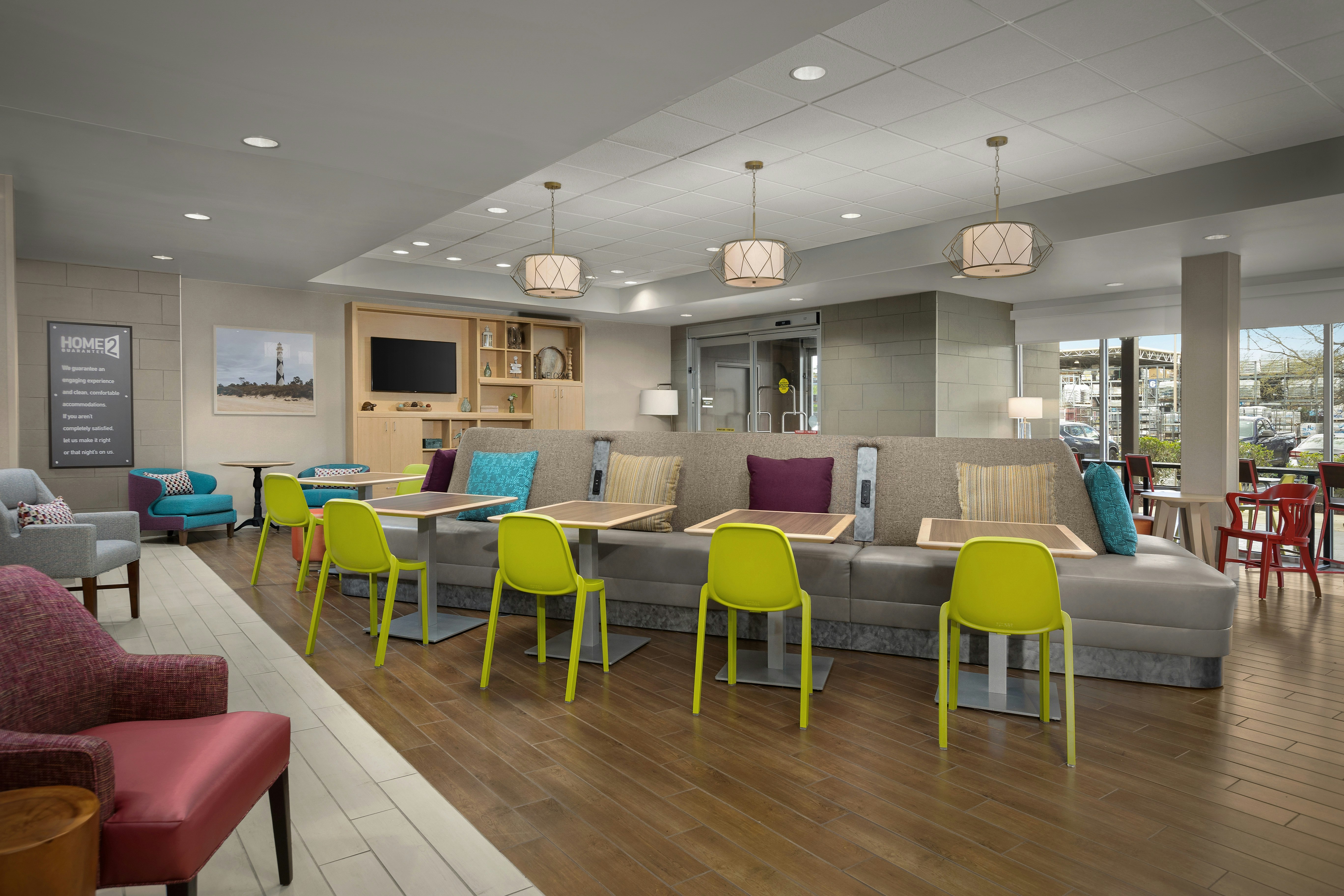 Home2 Suites By Hilton Jacksonville, NC 13/18