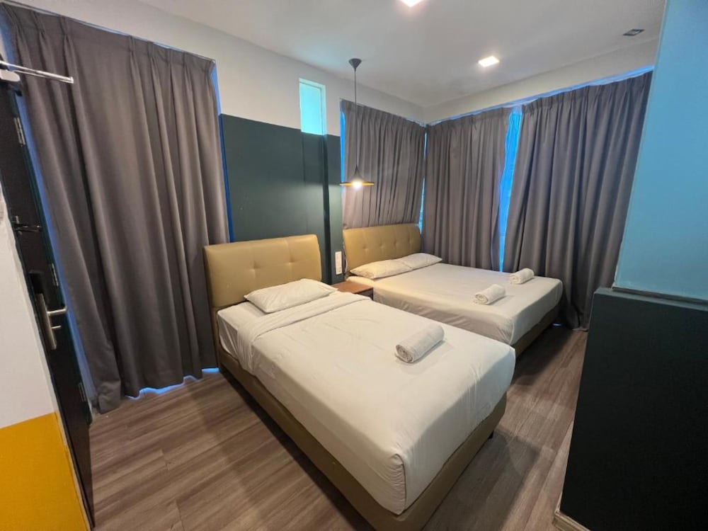 Smile Hotel Subang Airport 7/15