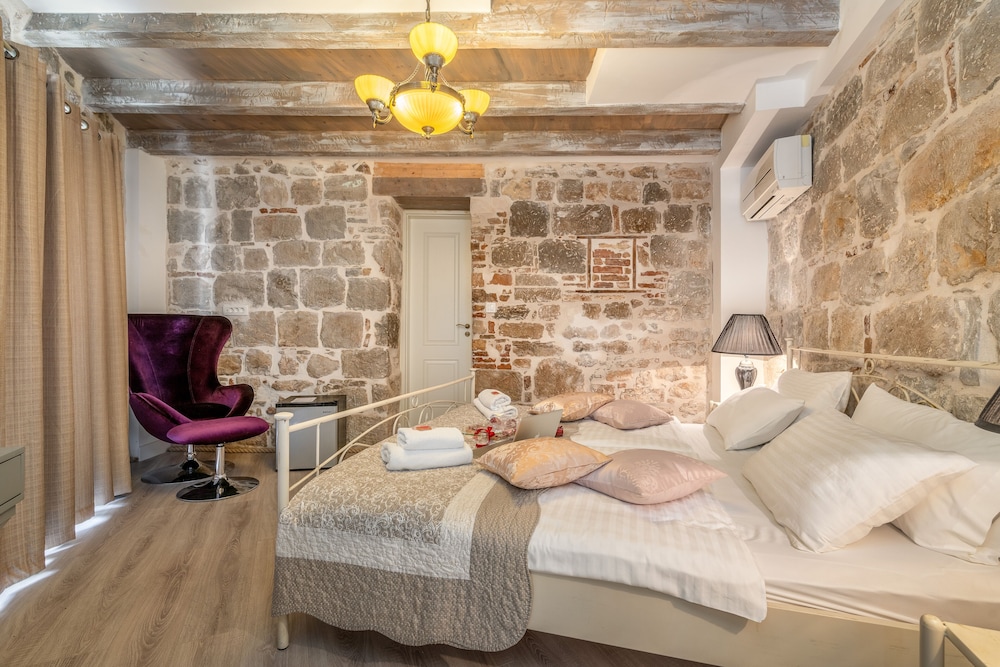 Heritage Palace Varos - MAG Quaint & Elegant Boutique Hotels 62/81
