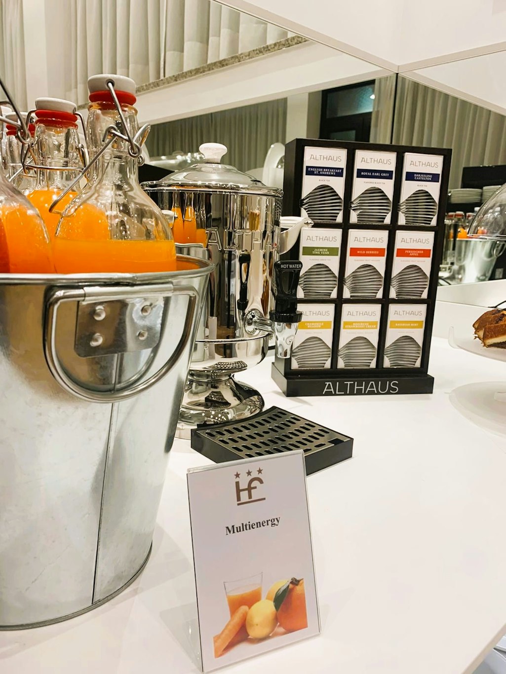 Flora Hotel Milan 34/49