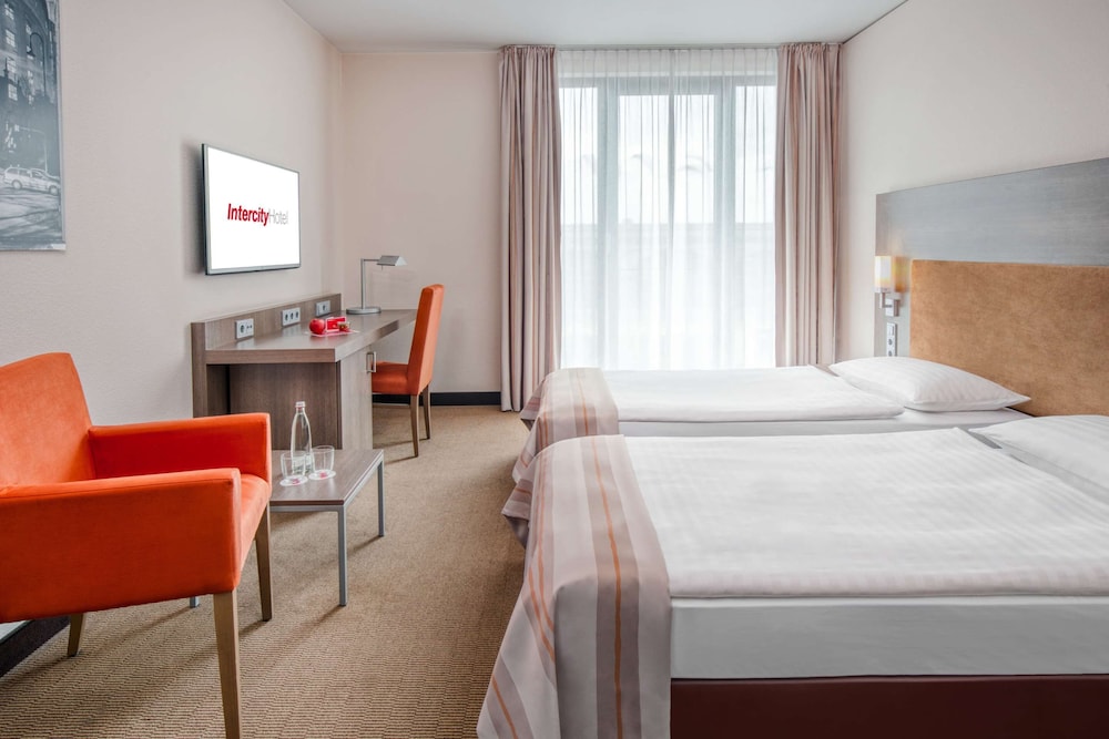 Intercityhotel Dresden 21/59