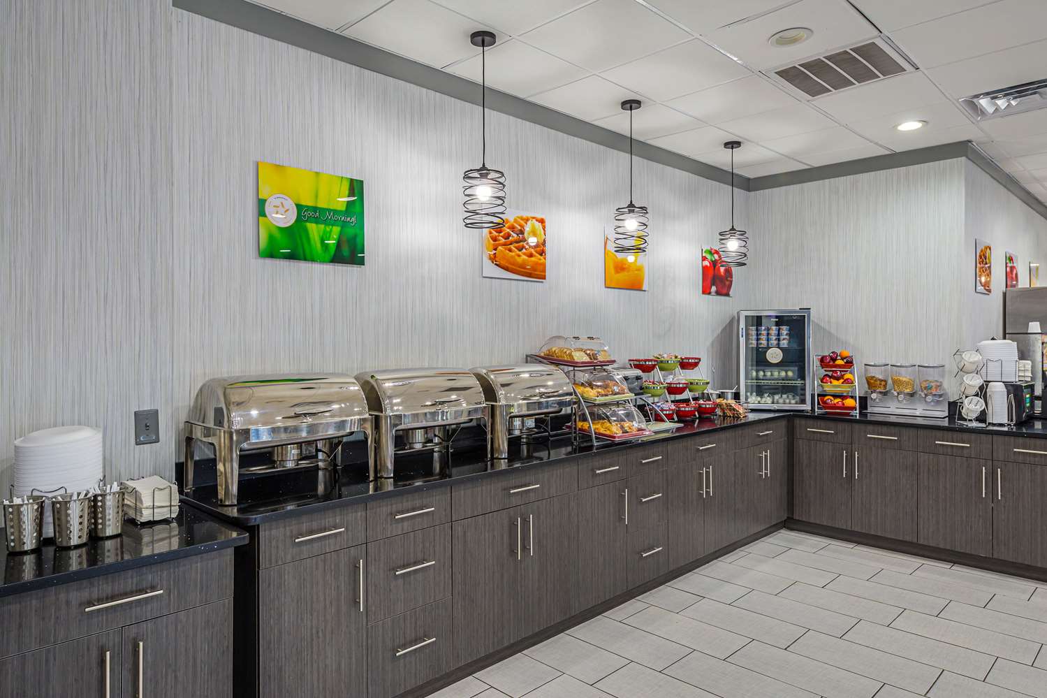 Quality Inn & Suites Greenville - Haywood Mall 11/28