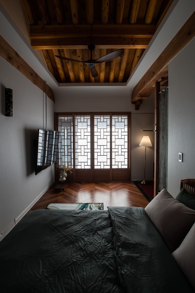 Soi Hanok Stay 40/50