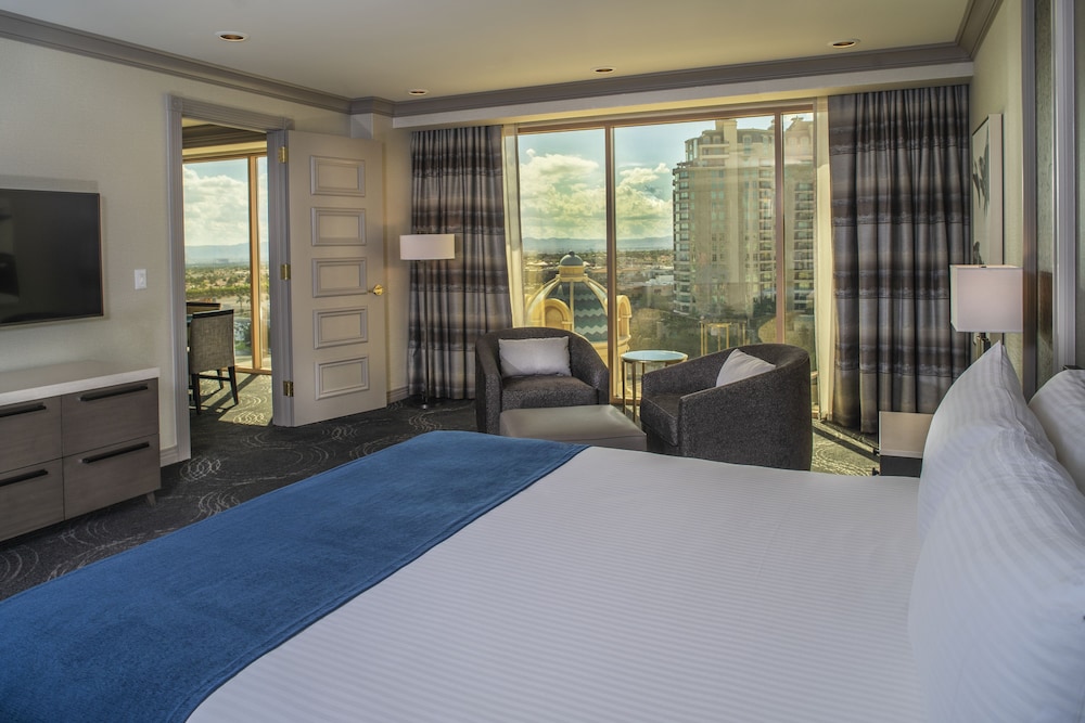 Suncoast Hotel And Casino 9/44