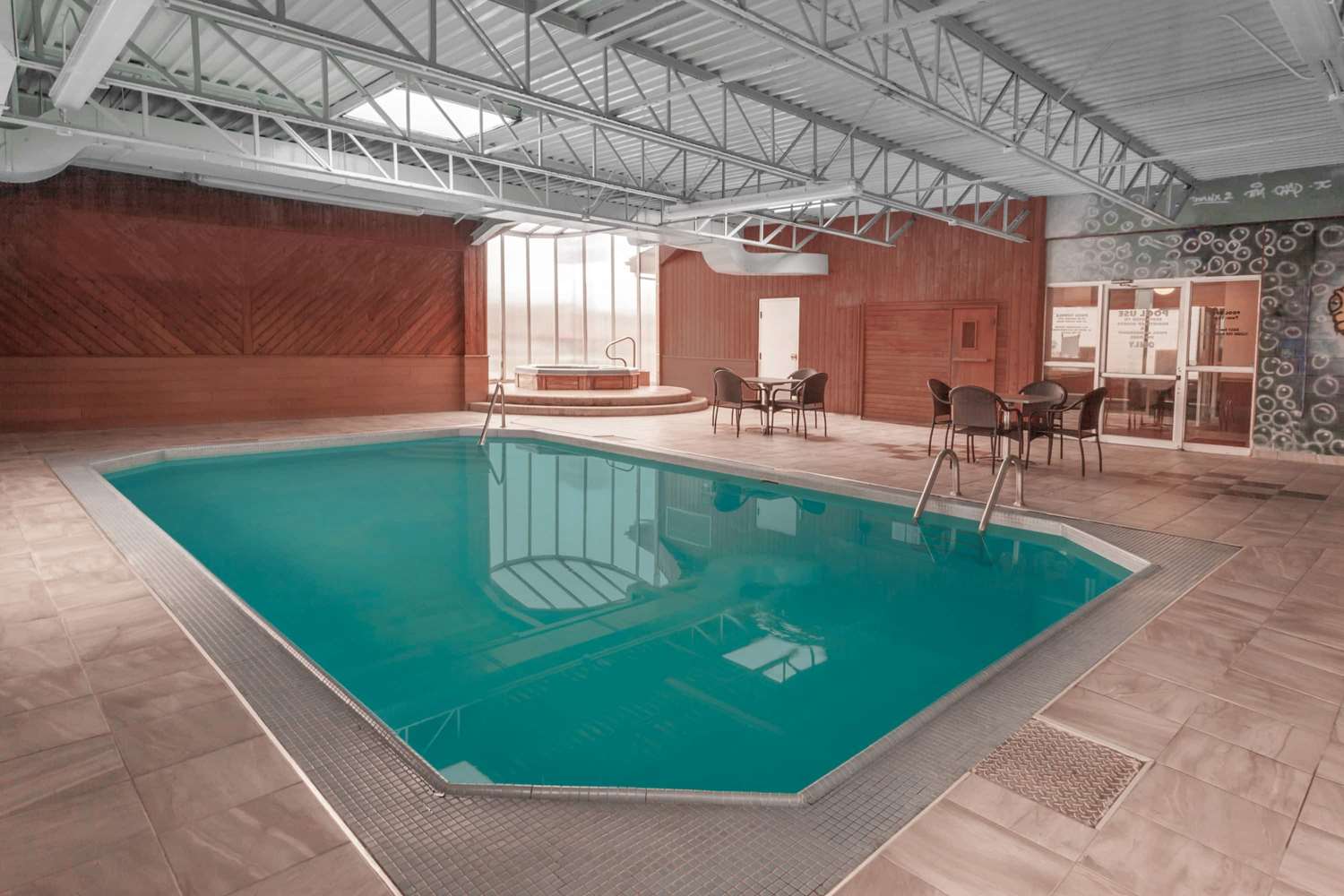 Days Inn by Wyndham Fredericton 15/29