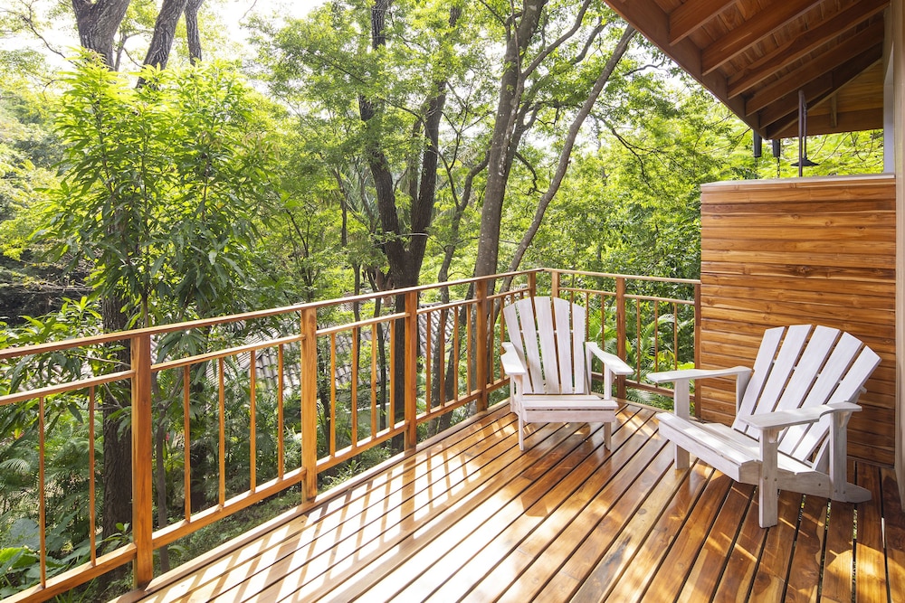 Bodhi Tree Yoga Resort 48/76