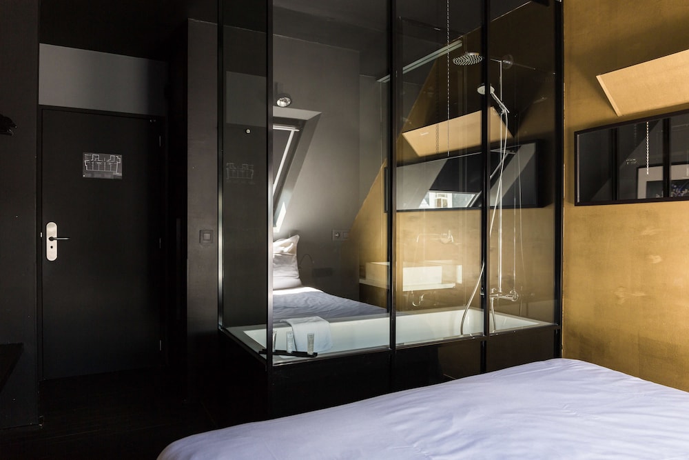Comfort, Double Bed, City View