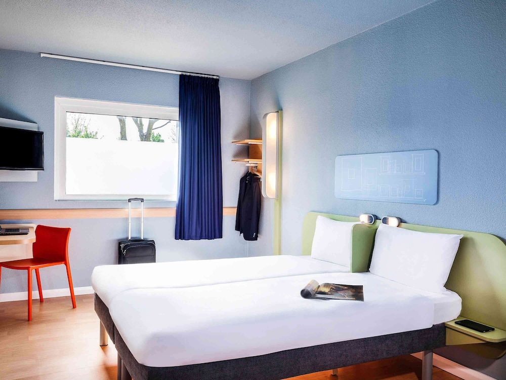 Ibis Budget Cergy Saint-Christophe 25/67