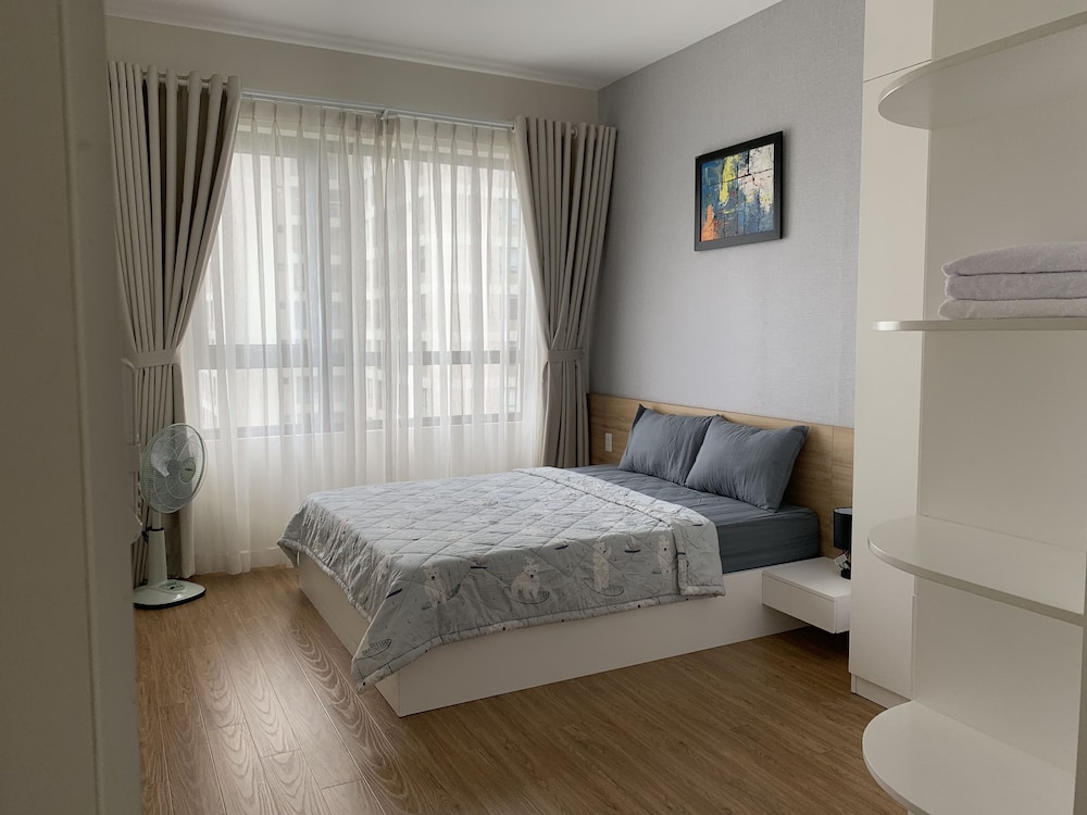 2 BEDROOMS, EXECUTIVE, APARTMENT, RIVER VIEW