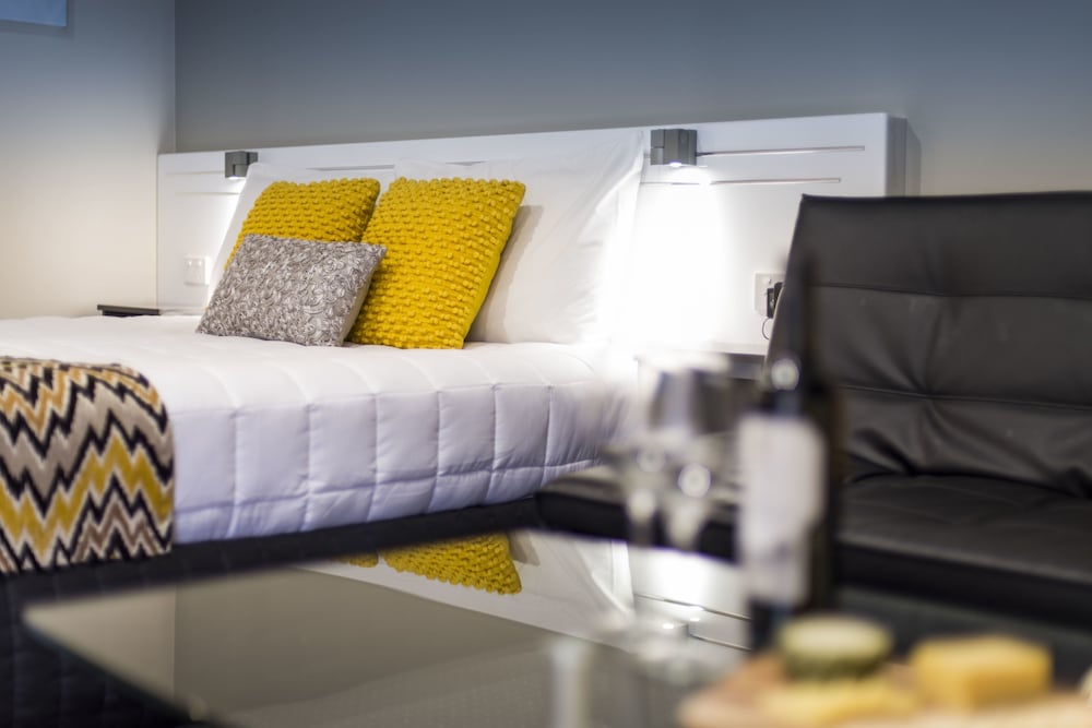 The Abbey Motor Inn 33/44