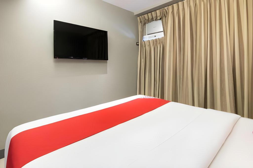 غرفة قياسية بسرير كوين، Solace Hotel 5/7