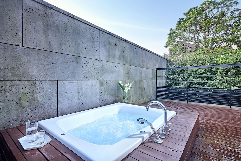 Lotte Resort Jeju Art Villas 24/50