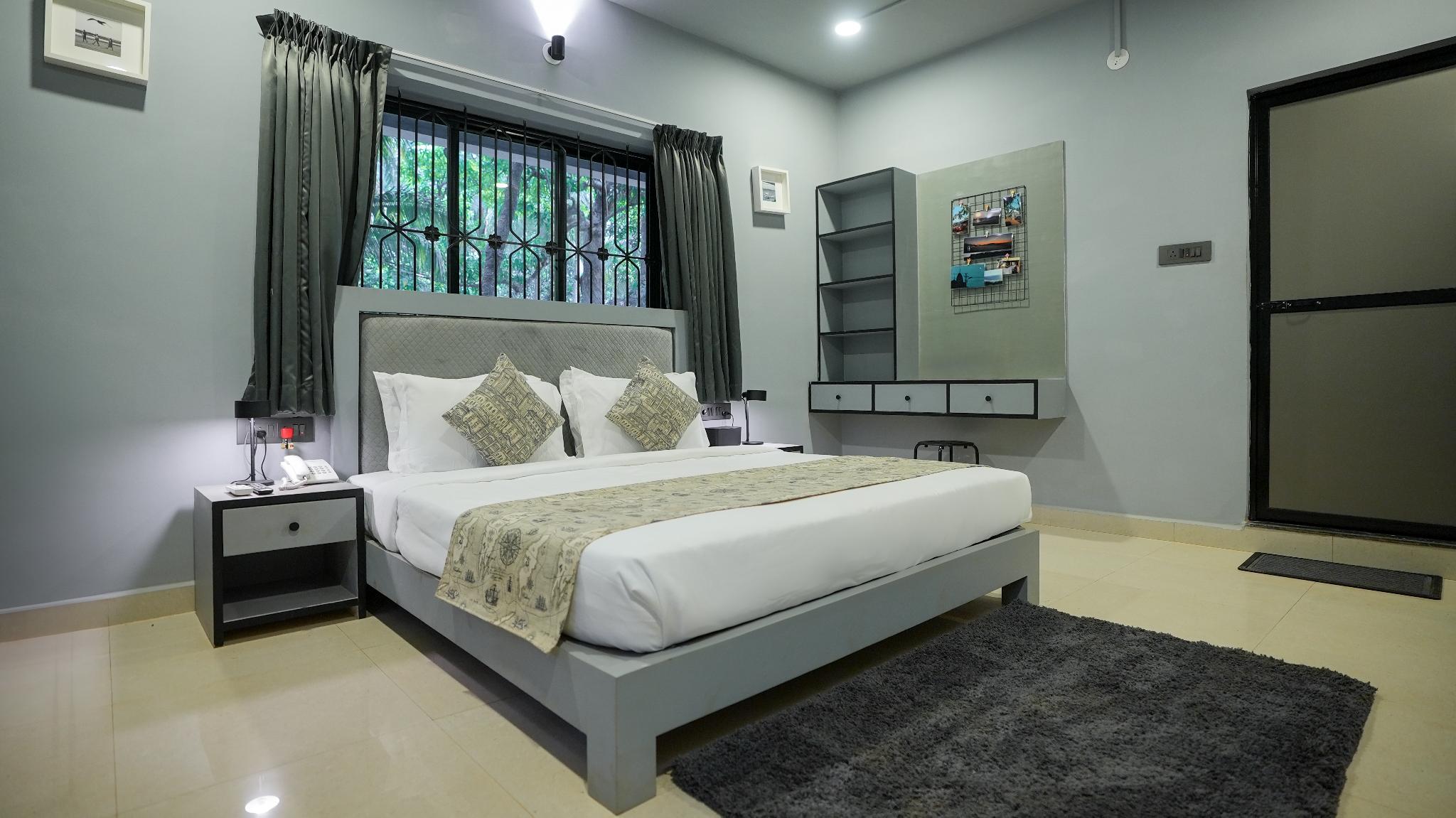 Sort By Stays, Siolim 8/19
