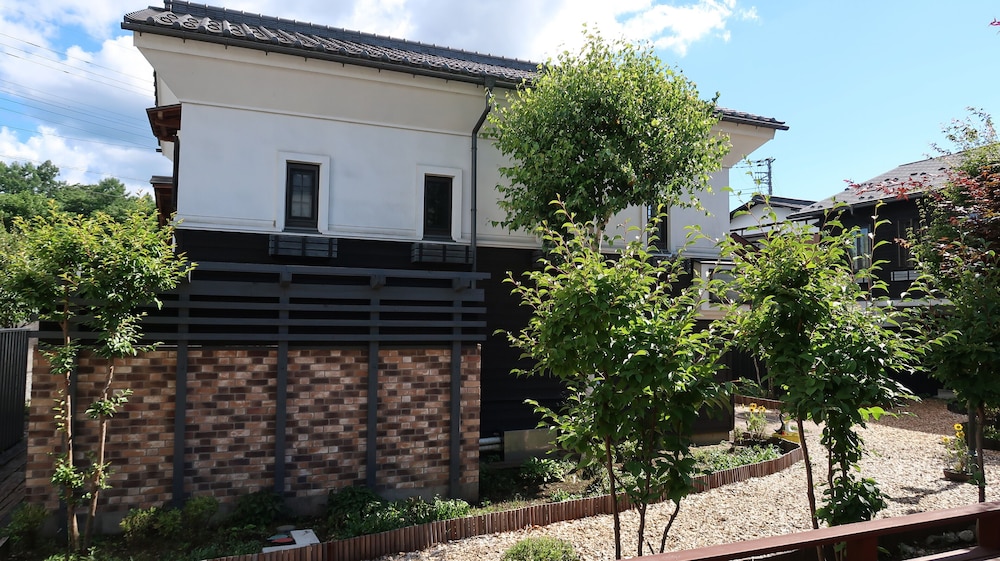 Kuranoyado Matsuya 6/50