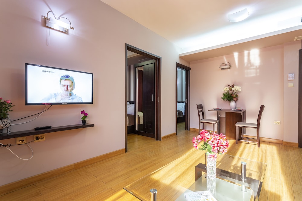 Cityhome Aparthotel 37/54