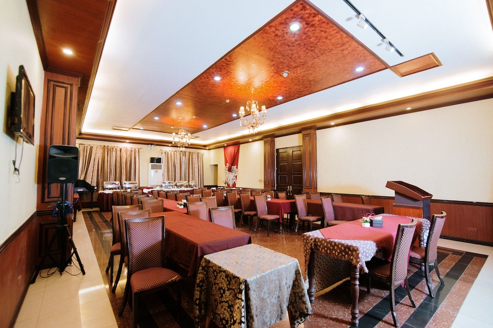 restaurant-cafeteria