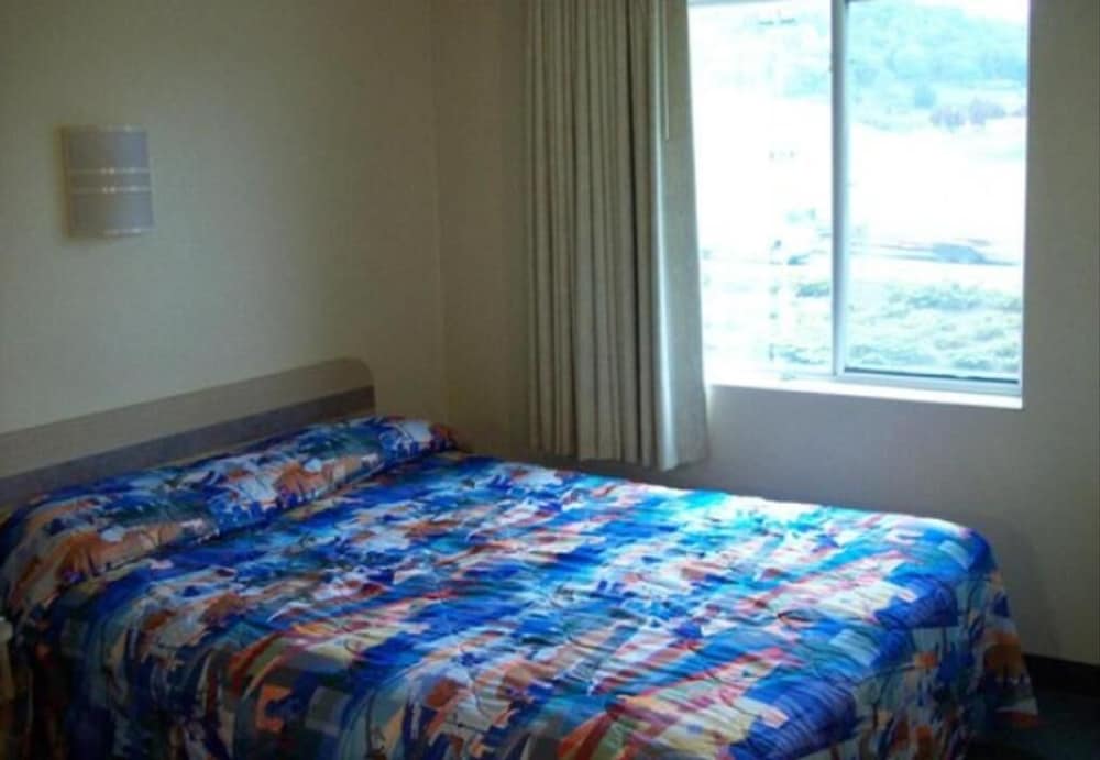 Motel6 Roseburg, OR - I-5 19/44