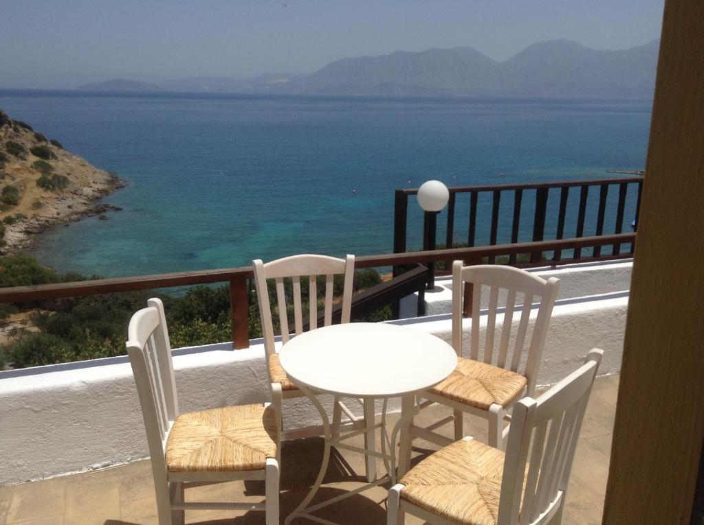 Cretan Village Hotel Apartments 25/31