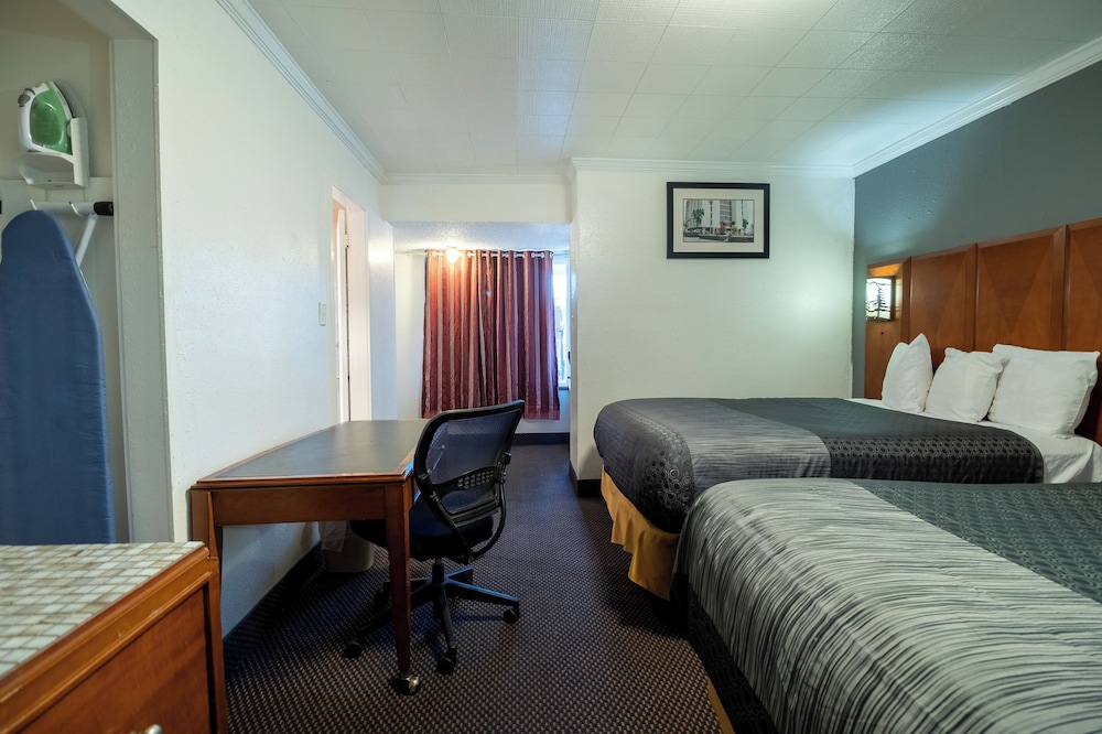 M Star Cedar City 24/50